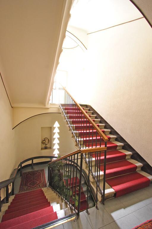 Hotel Roma 3*